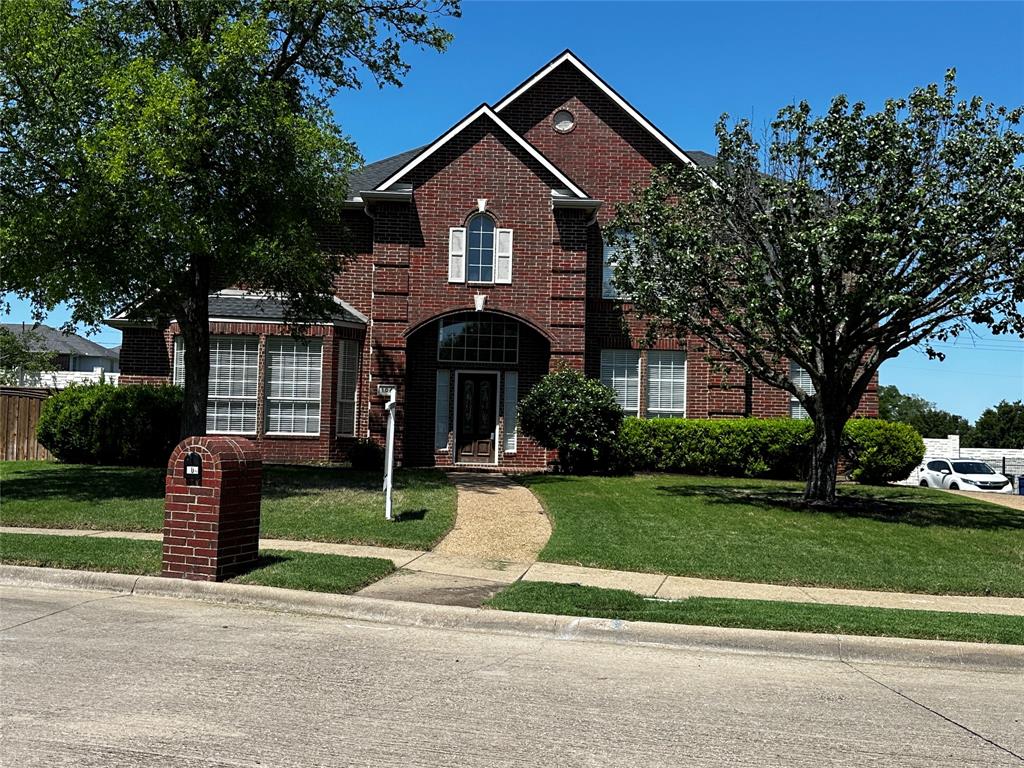 104 Cambridge Court Property Photo 1