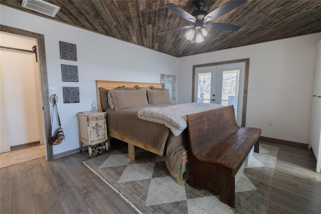 1366 Salesville Road Property Photo 18