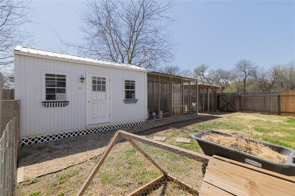 1366 Salesville Road Property Photo 26