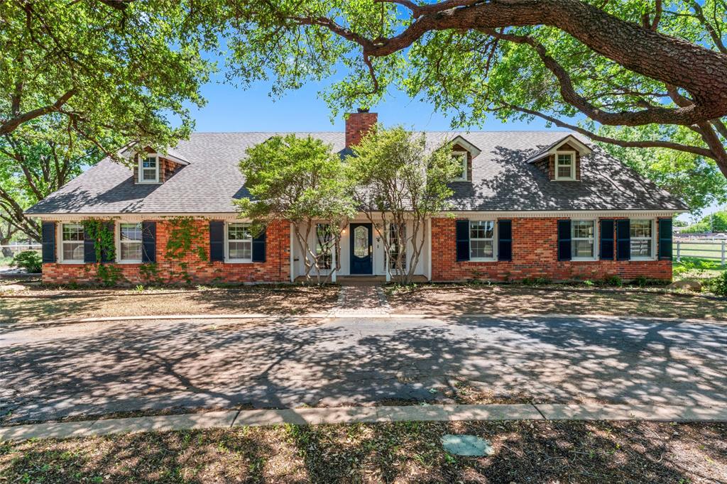 5217 Meadow Drive Property Photo