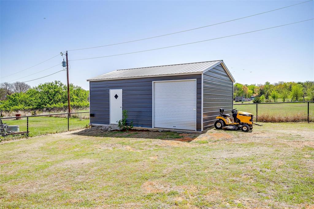 338 Victory Lane Property Photo 24
