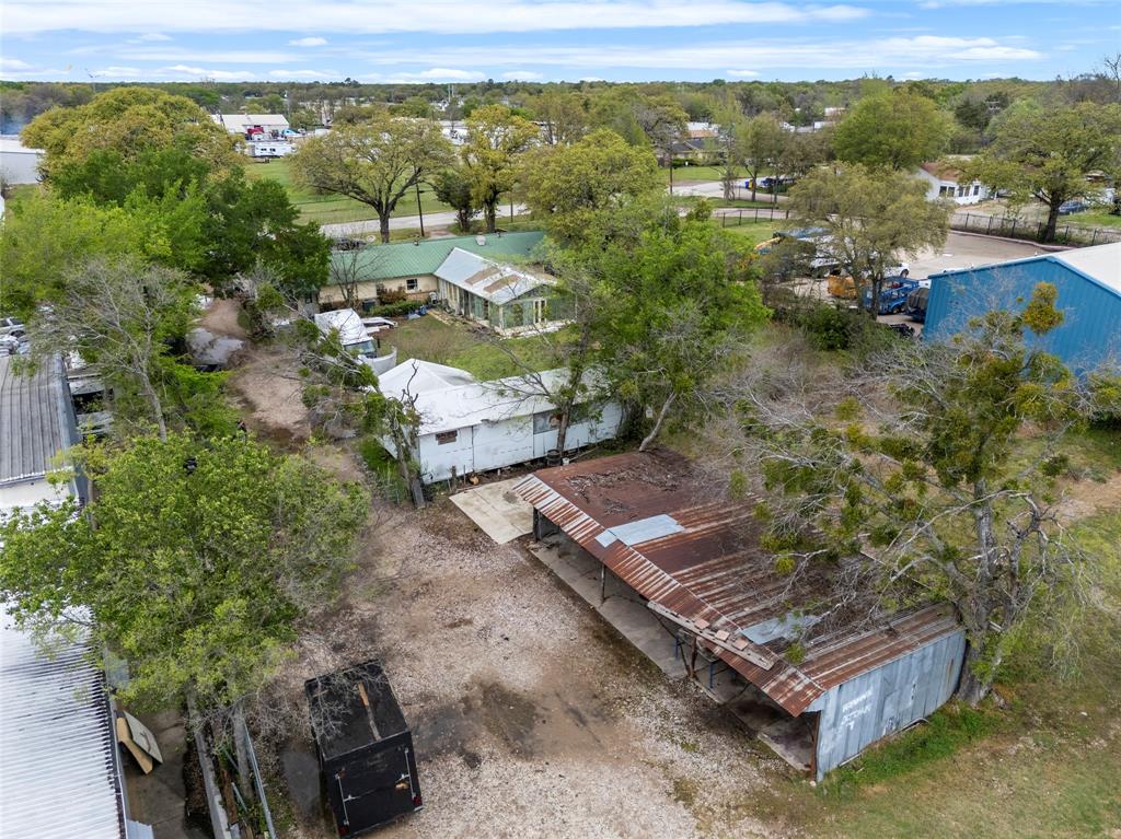 303 W Simonds Road Property Photo 16