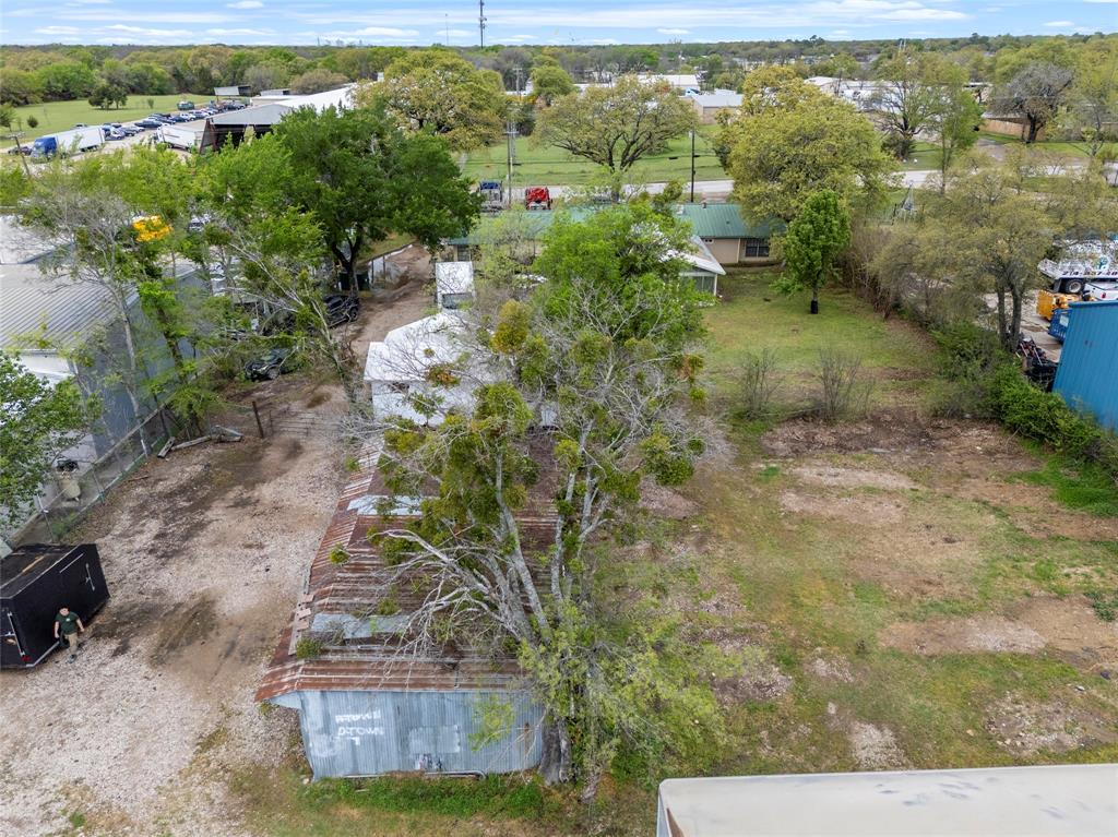 303 W Simonds Road Property Photo 17