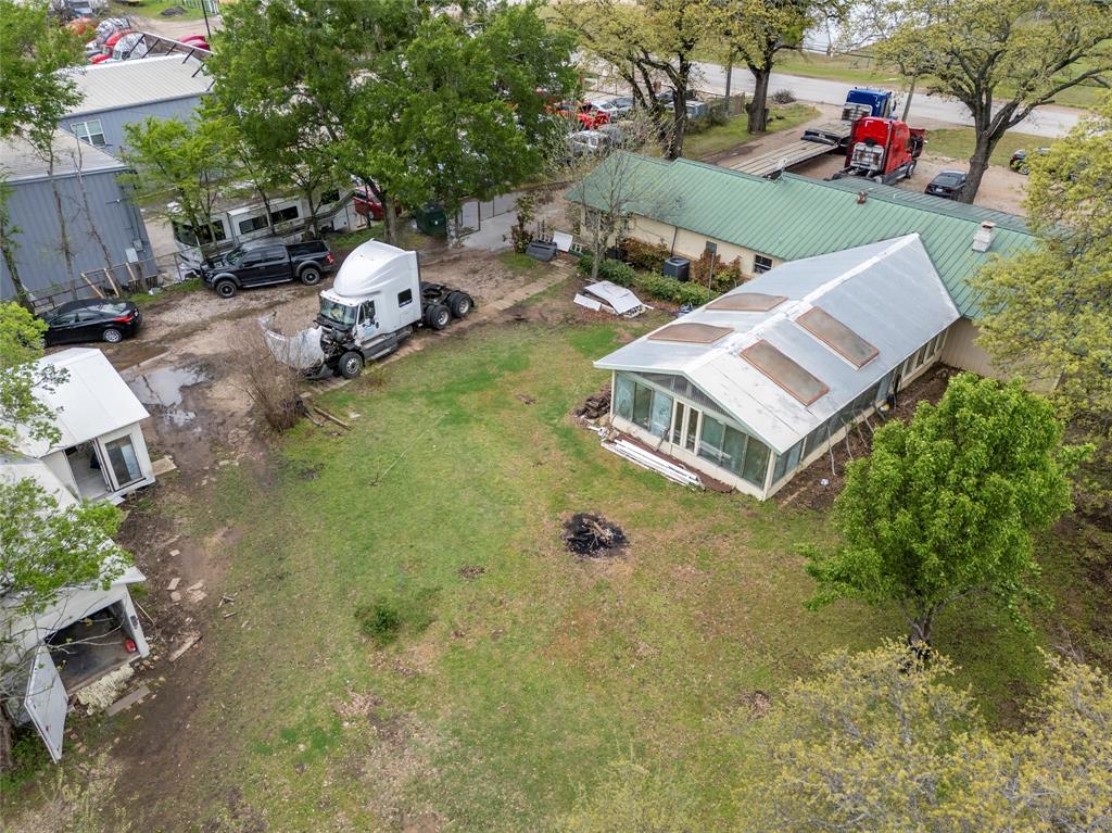 303 W Simonds Road Property Photo 18