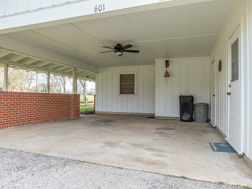 601 S Westminster Property Photo 20
