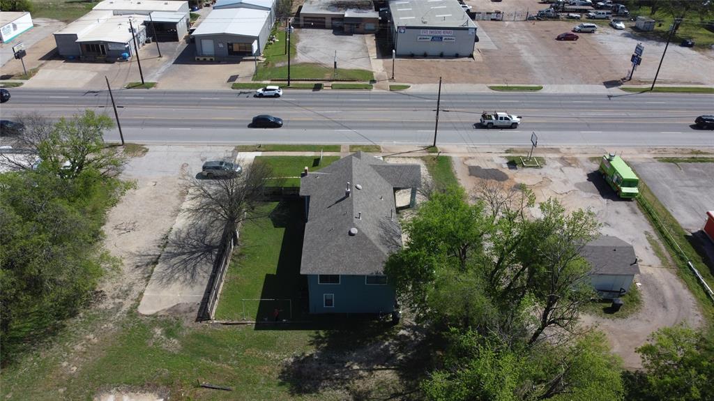1115 N Main Street Property Photo 4