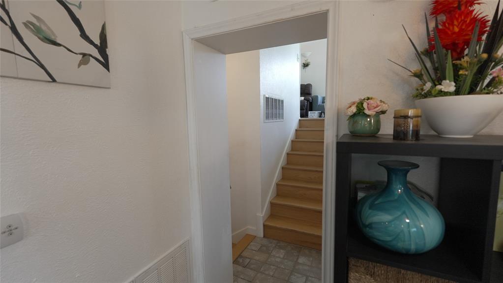 1115 N Main Street Property Photo 12