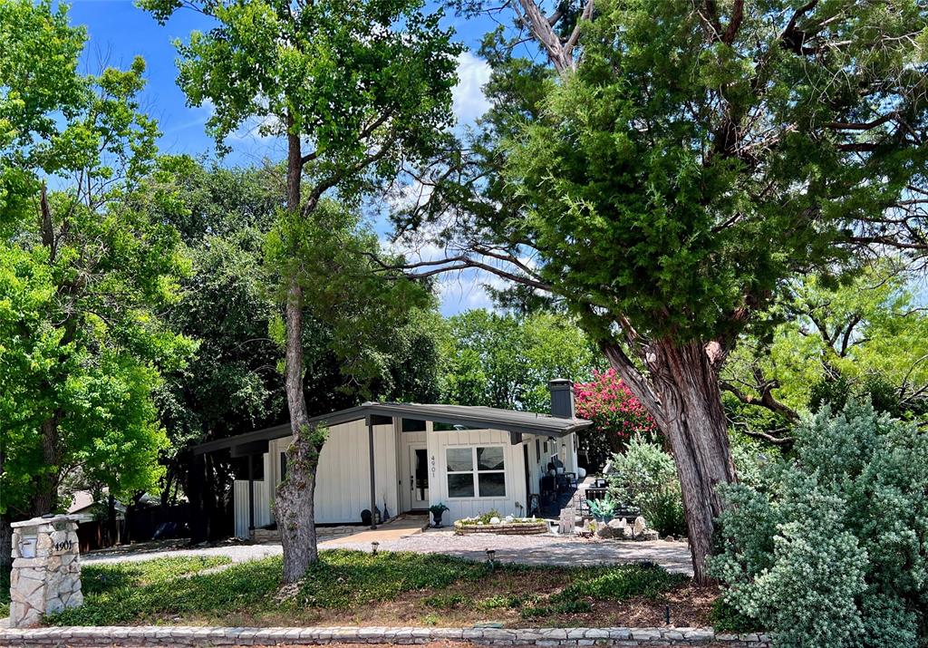 4901 Fairway Court Property Photo 1