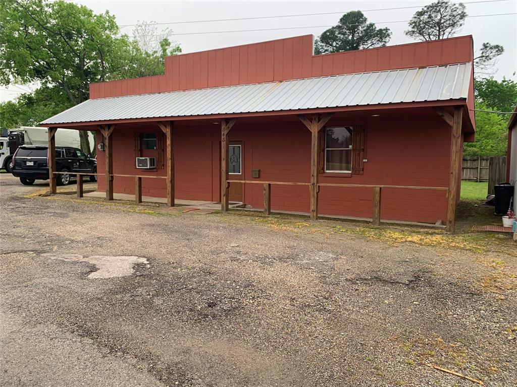 848 Houston Street Property Photo 2