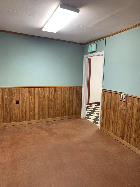 848 Houston Street Property Photo 8