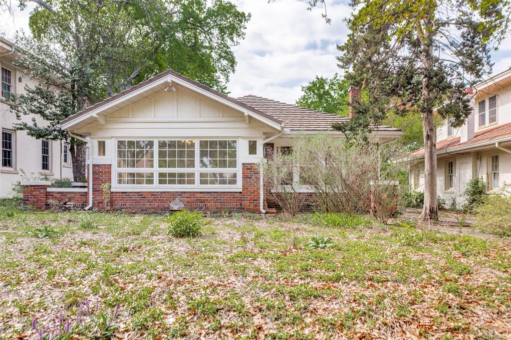 2205 Park Place Avenue Property Photo