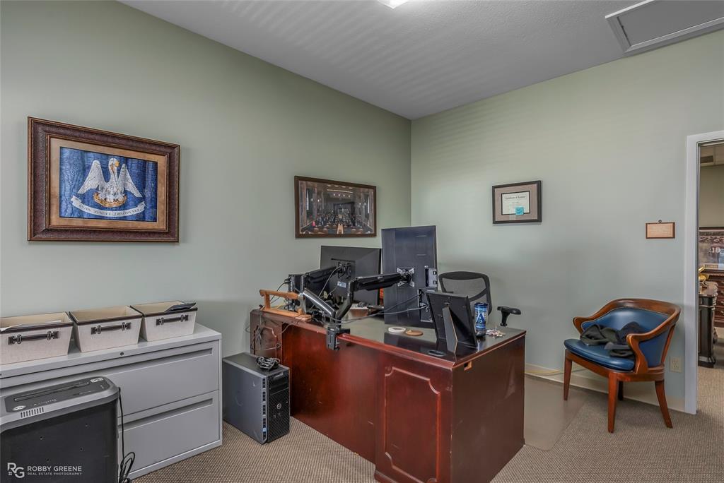 4723 Viking Drive Property Photo 15