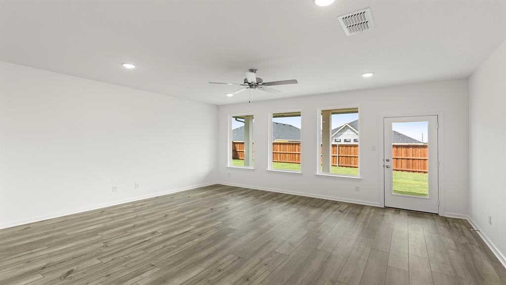 9045 Palafox Street Property Photo 17