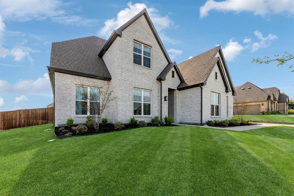 306 Horizon Drive