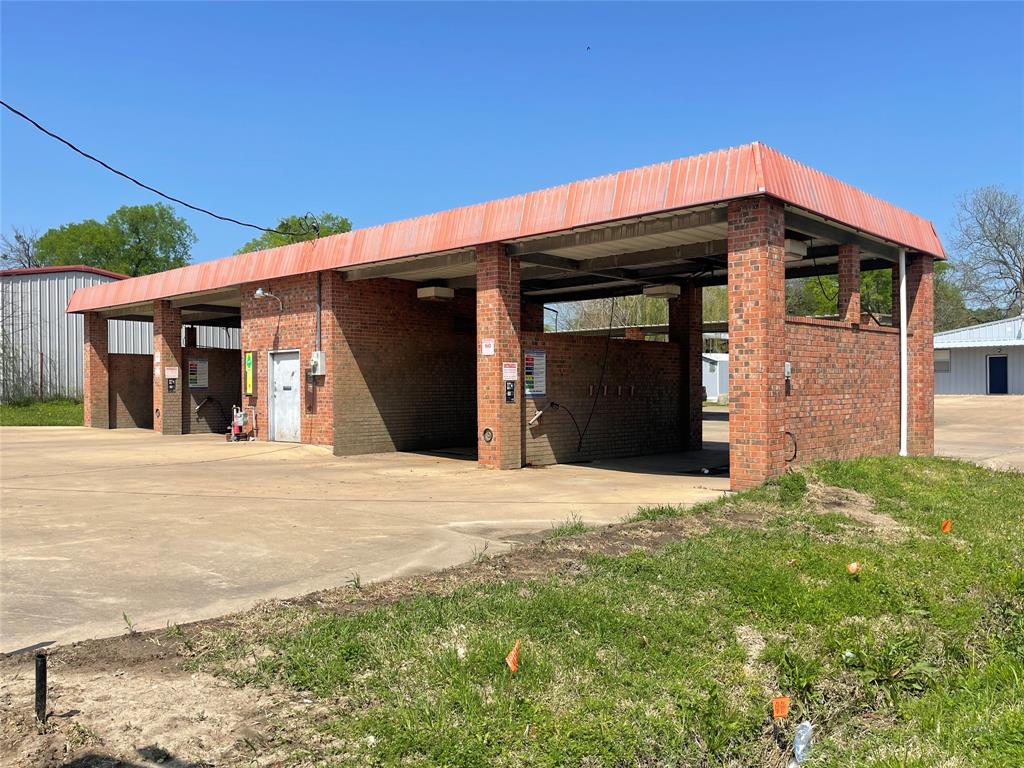 1201 W Dallas Avenue Property Photo 13