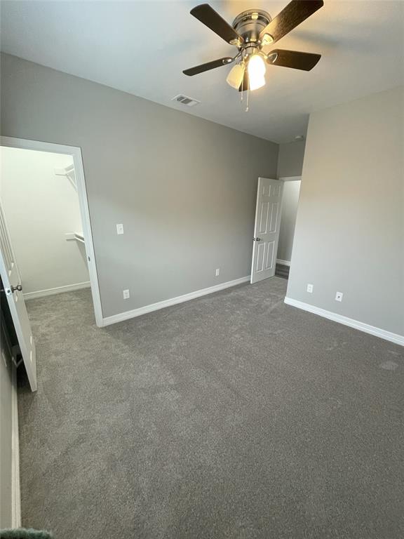 621 W Elm Street Property Photo 8