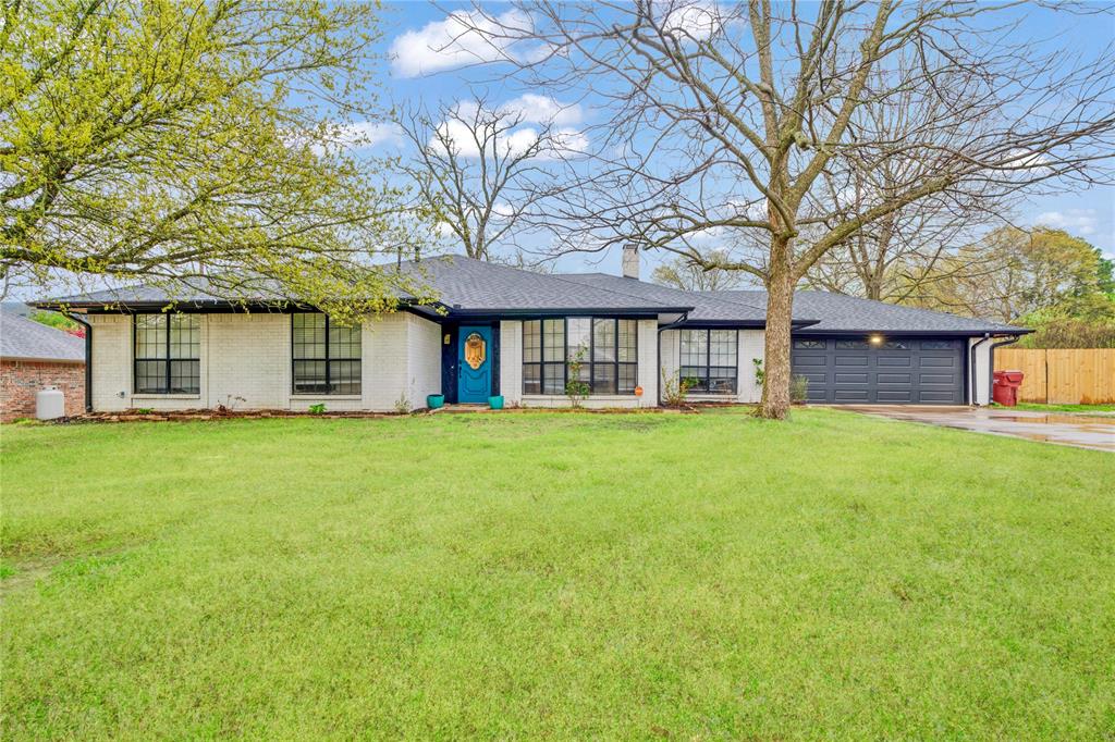 1050 Post Oak Lane Property Photo