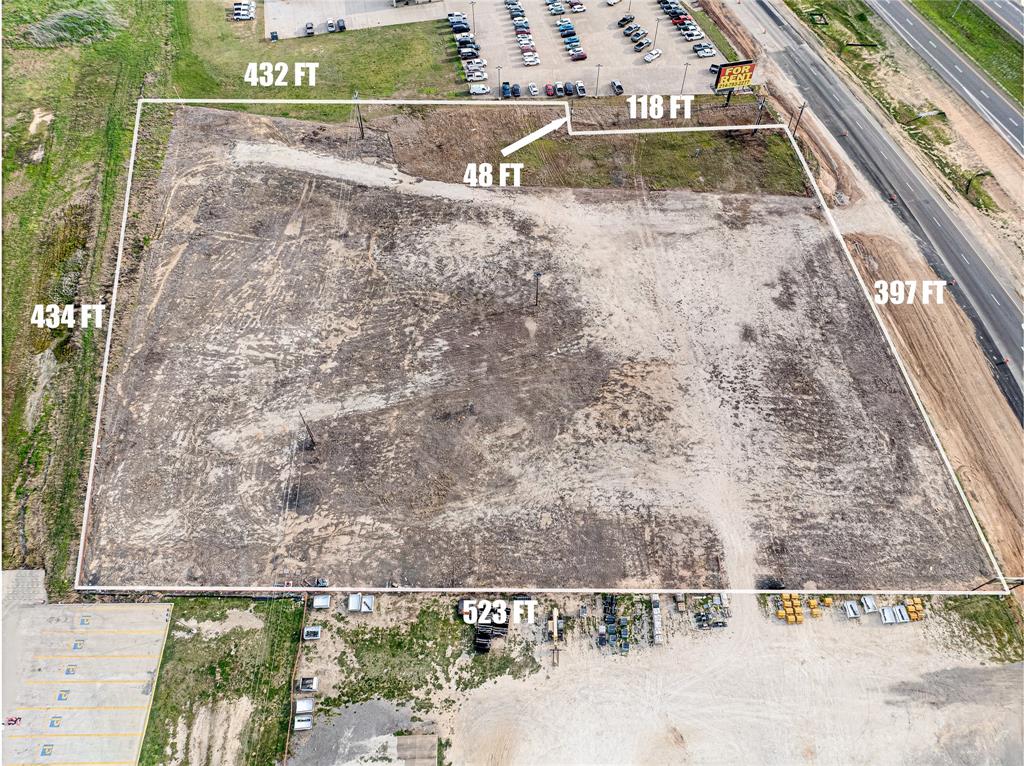 350 Interstate 45 Property Photo 8