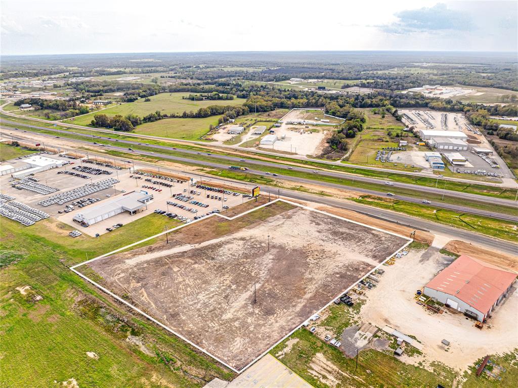 350 Interstate 45 Property Photo 10