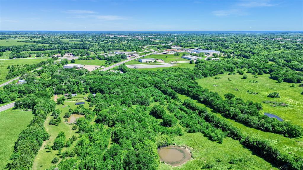 417 Cr 4200 Property Photo 18