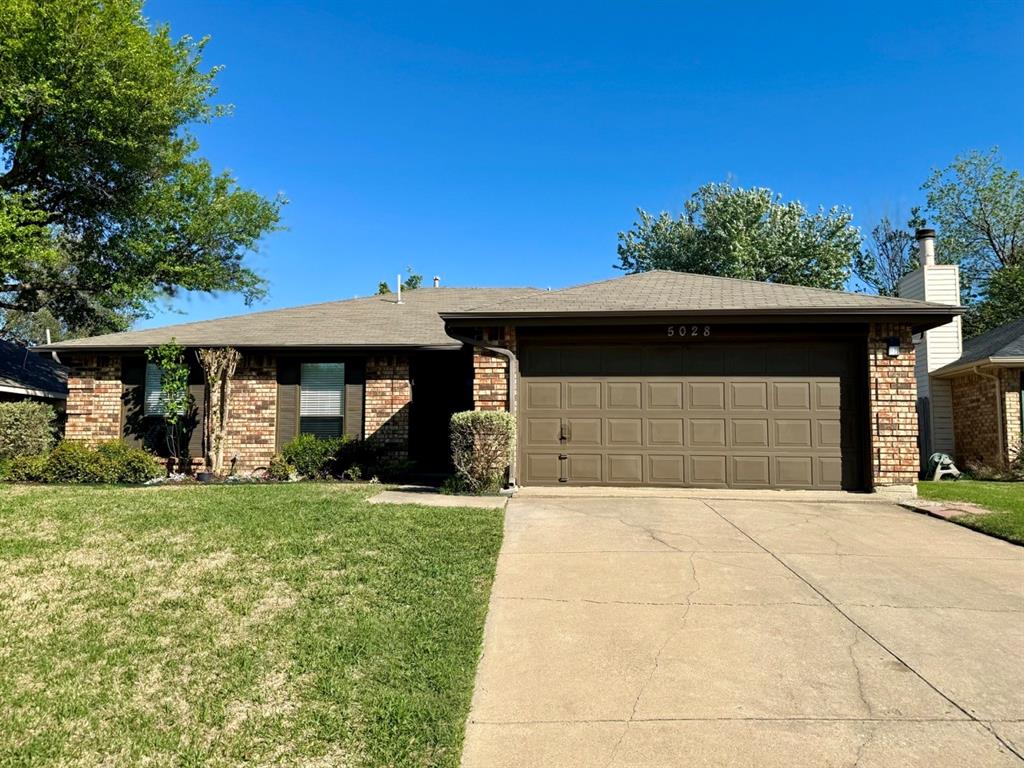 5028 Coker Drive Property Photo 1