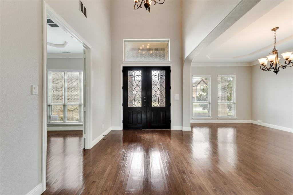 1831 Cypress Lake Lane Property Photo 3
