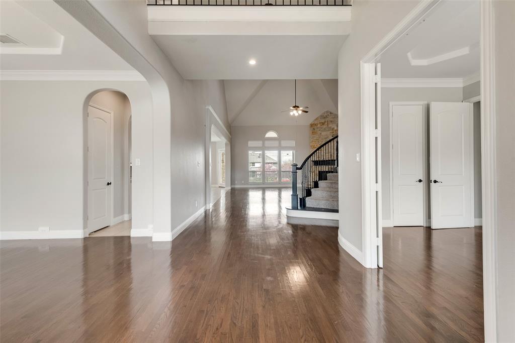1831 Cypress Lake Lane Property Photo 4