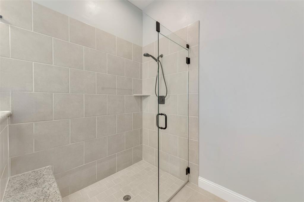 1831 Cypress Lake Lane Property Photo 18