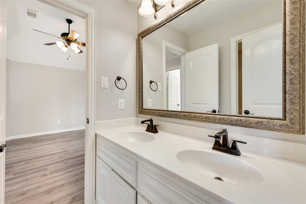 1831 Cypress Lake Lane Property Photo 23