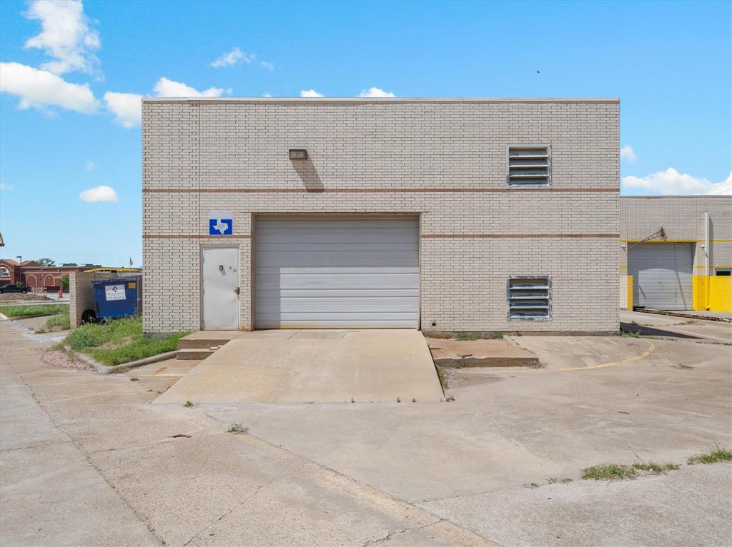 94 N State Highway 205 Highway Property Photo 15