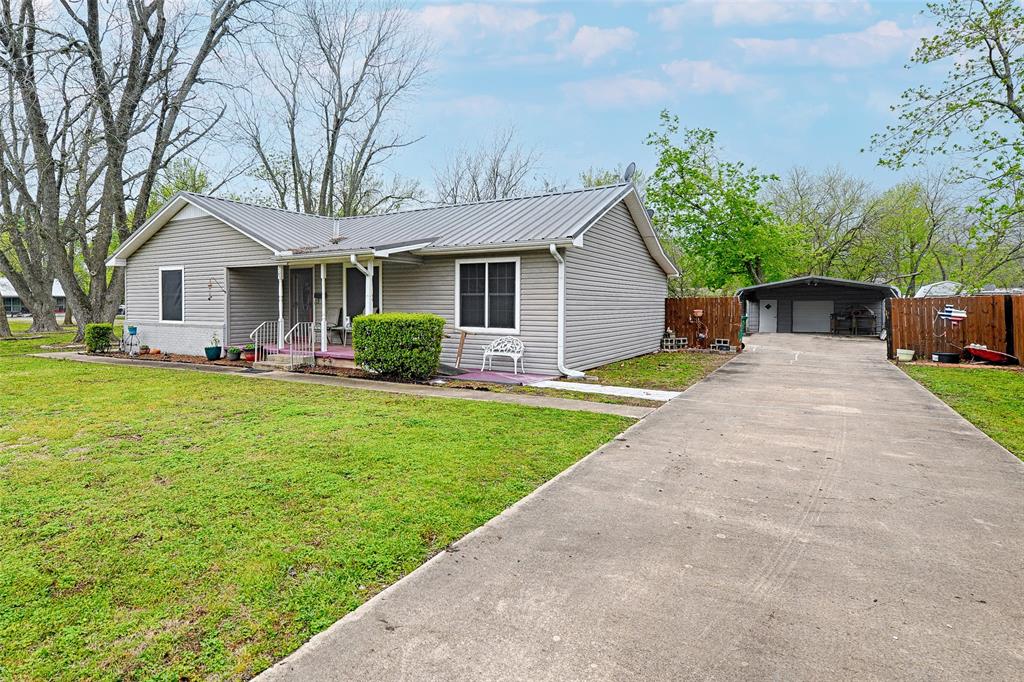 205 Piner Street Property Photo