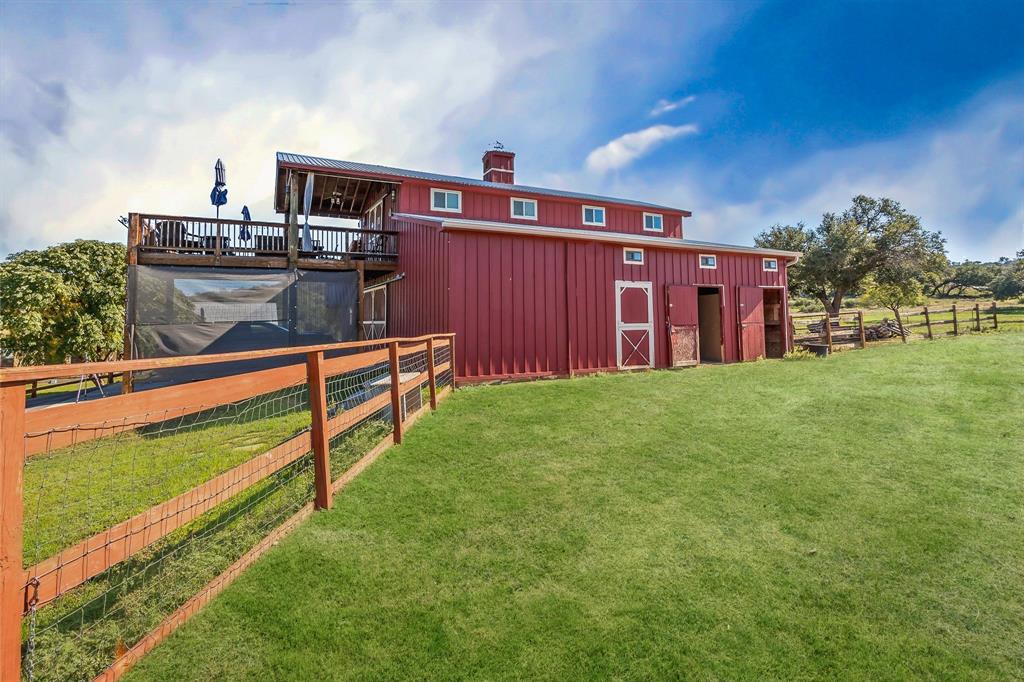 800 Quarter Horse Circle Property Photo 21