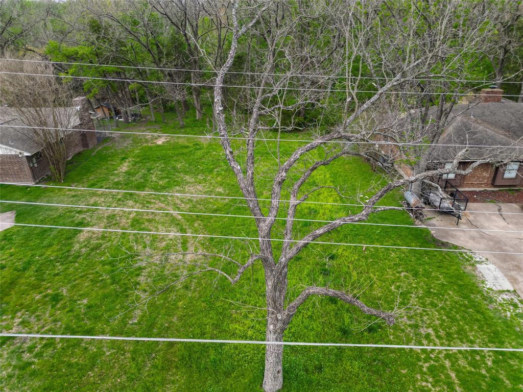 1707 Enchanted Lane Property Photo 2