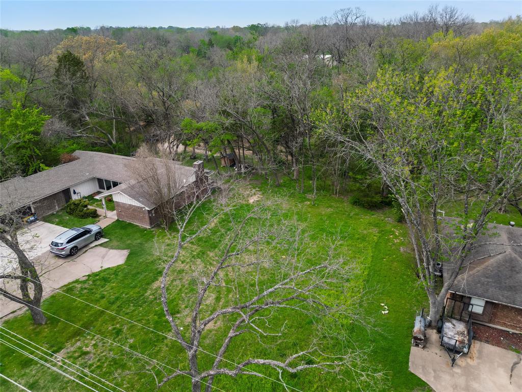 1707 Enchanted Lane Property Photo 4