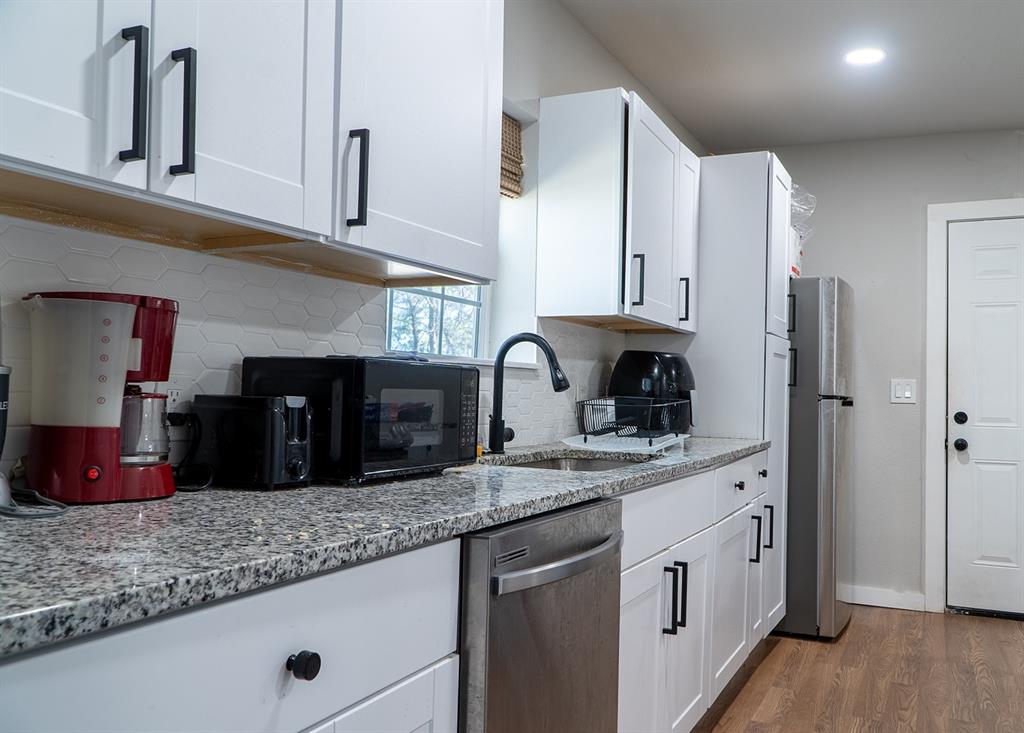 1406 Morse Street Property Photo 1