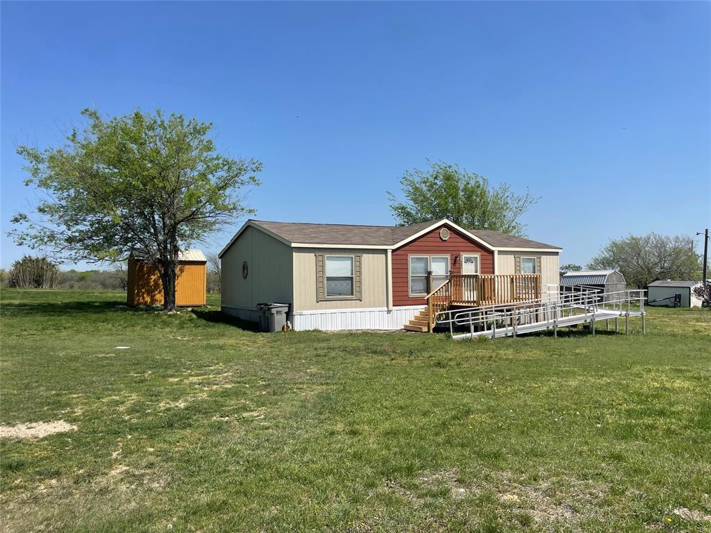 383 Latham Lane Property Photo