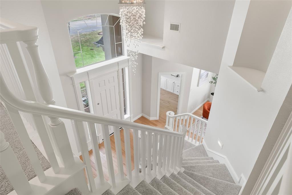 307 Skyline Drive Property Photo 3