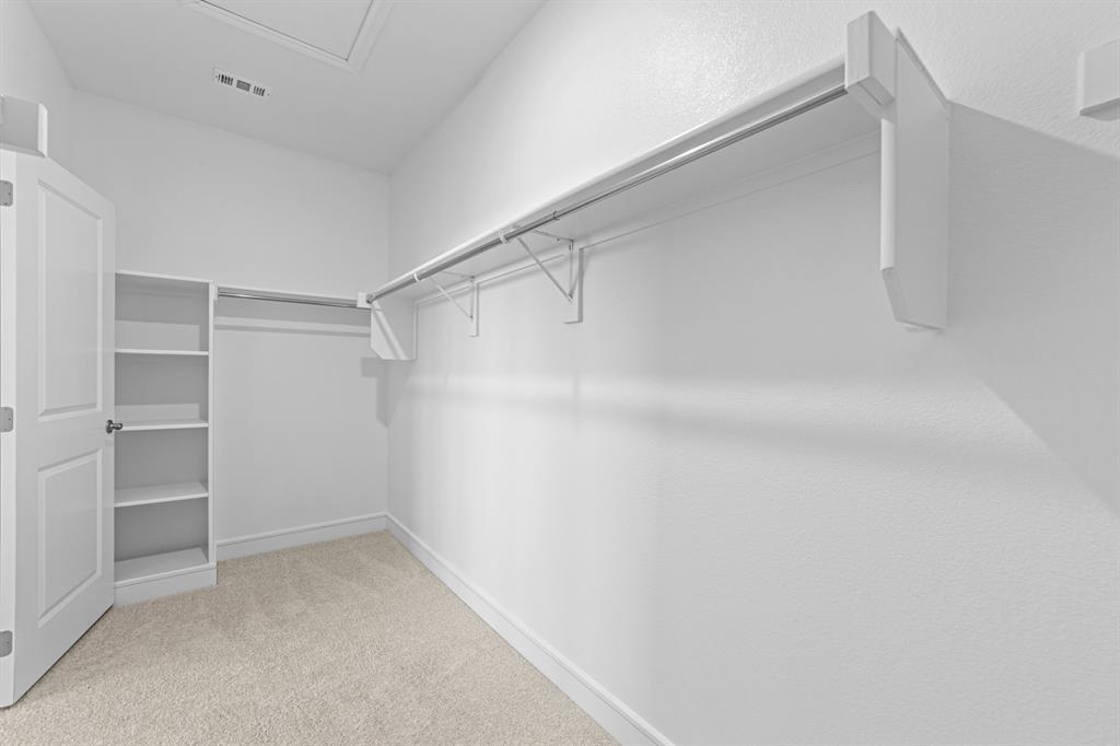 5037 Roll Cast Drive Property Photo 16