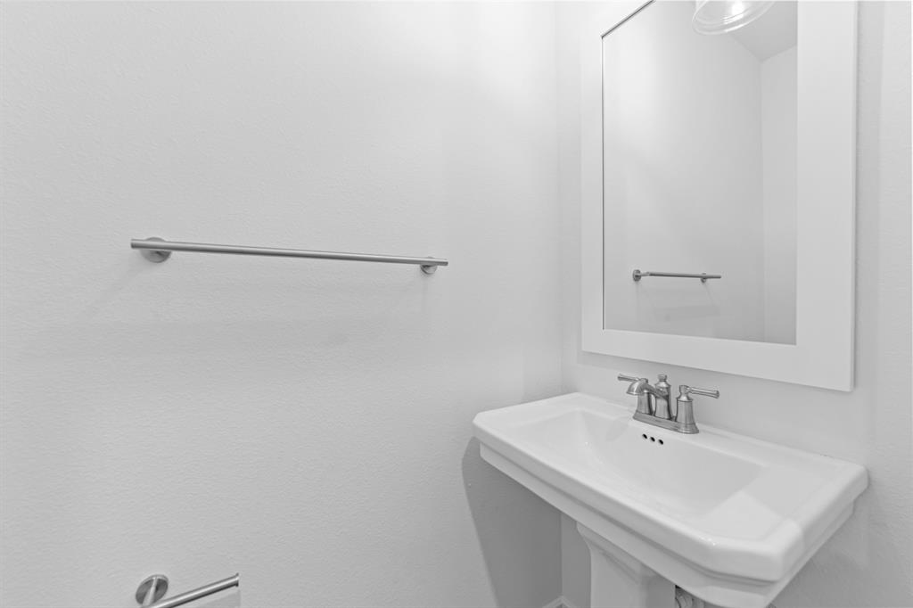 5037 Roll Cast Drive Property Photo 21