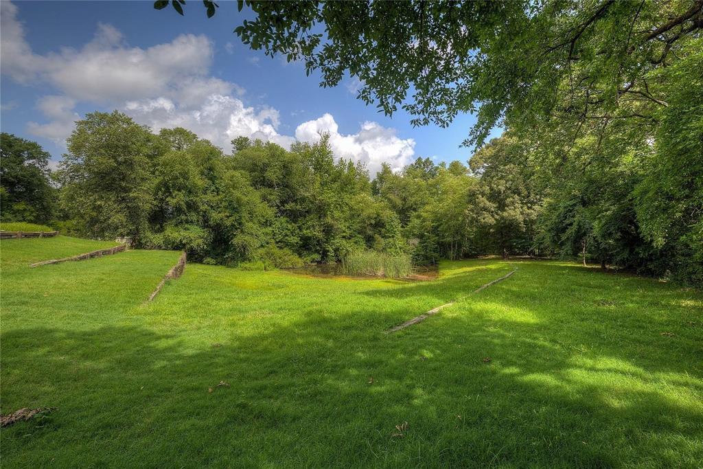 497 County Road 1444 Property Photo 19