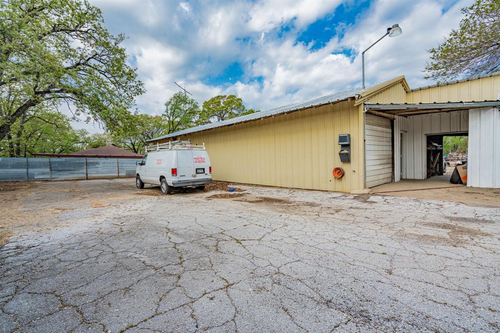 12540 C F Hawn Freeway Property Photo 26