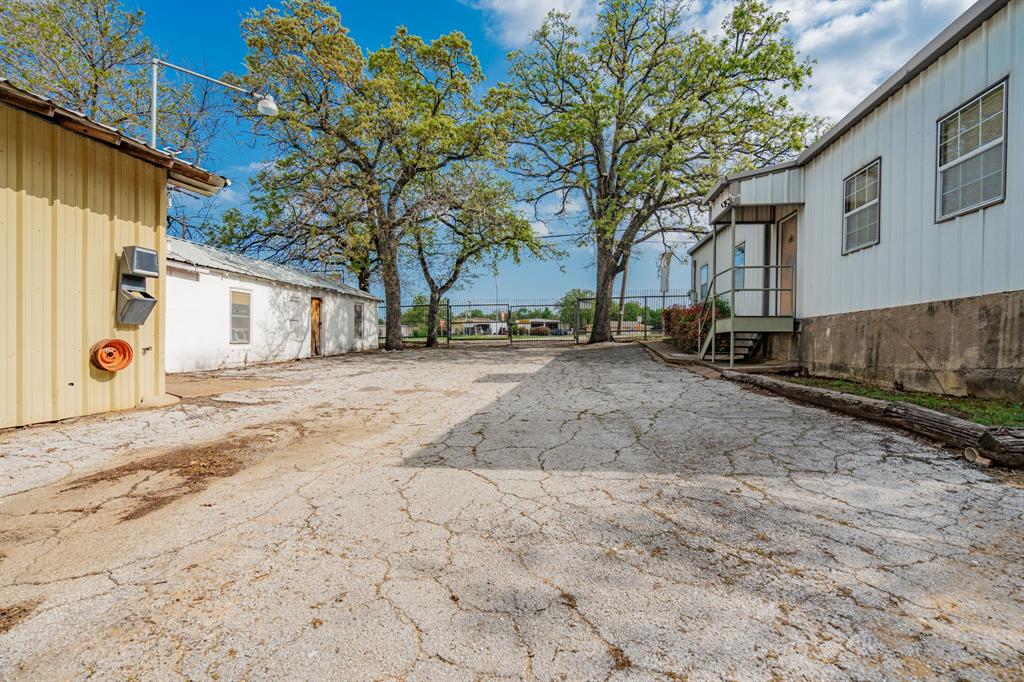 12540 C F Hawn Freeway Property Photo 33