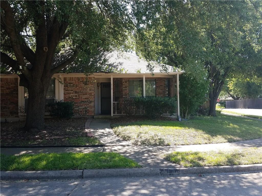 715 Penn Place Property Photo