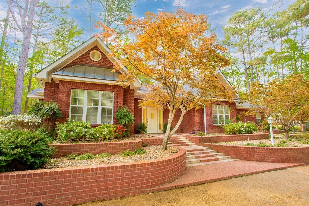 1619 Brookhollow Drive Property Photo