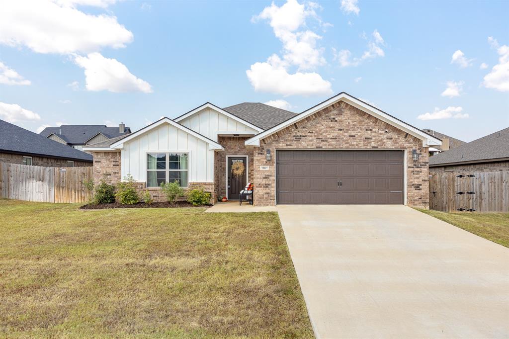 16221 Ridgeview Lane Property Photo 1