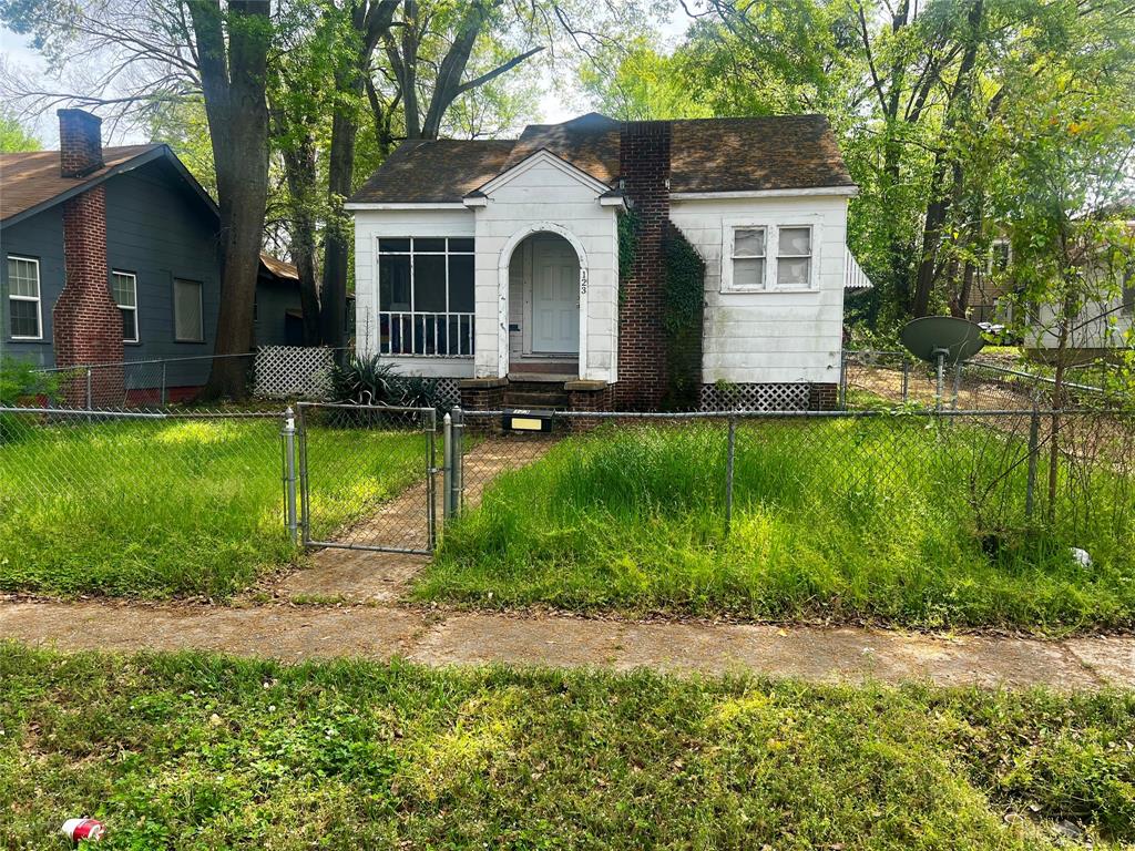 123 Lister Street Property Photo