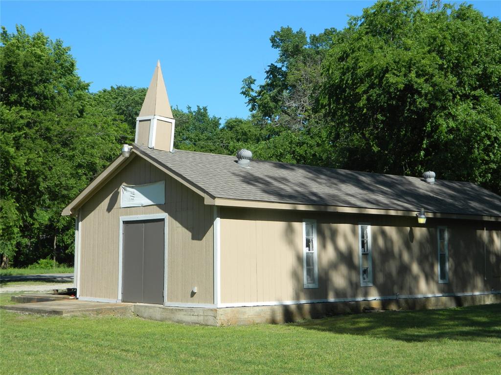 2550 Givendale Road Property Photo 1