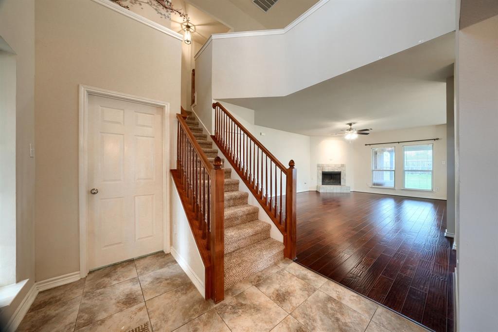 2760 Stoney Hollow Lane Property Photo 8