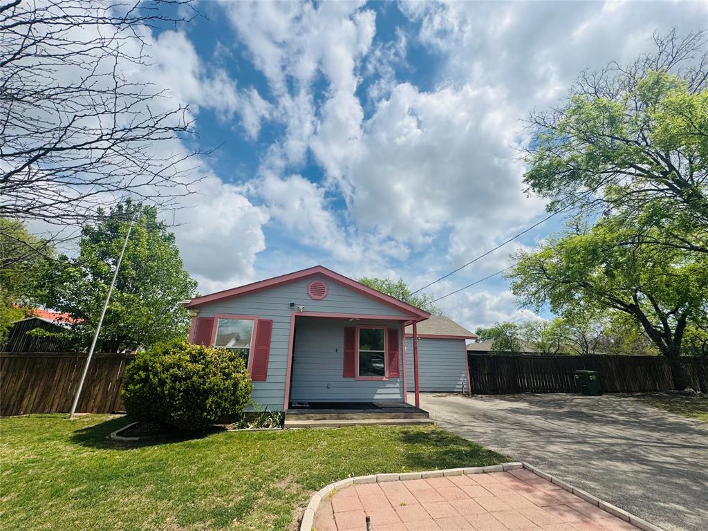 308 Hallvale Drive Property Photo