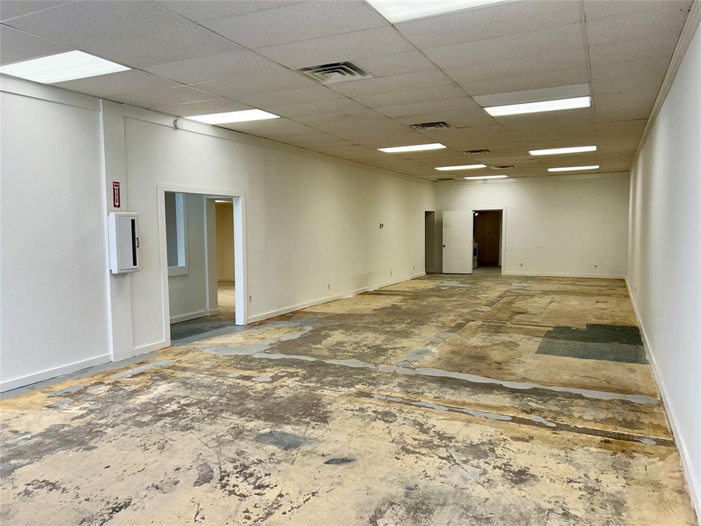 111 N Colorado Street Property Photo 5